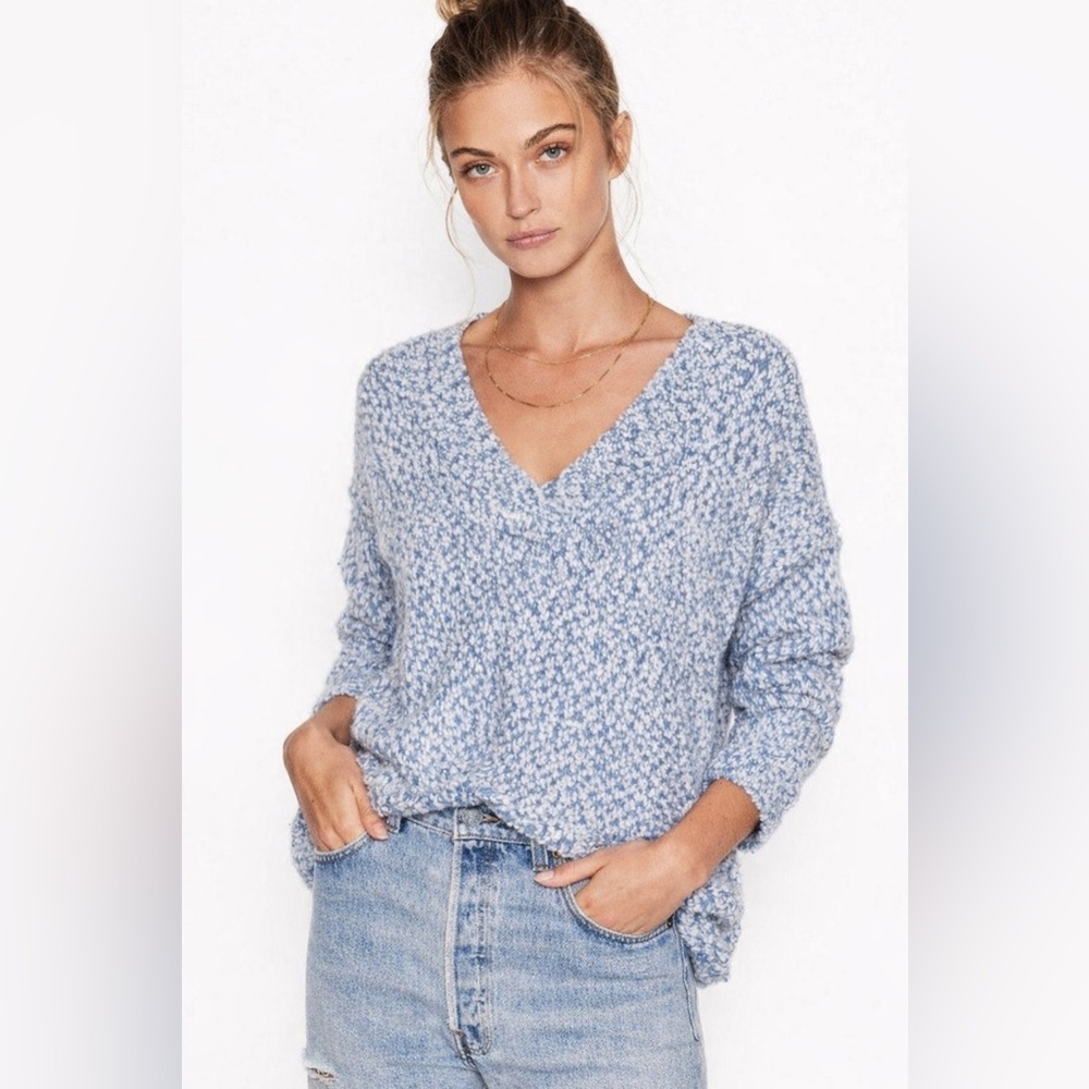 V-Neck Soft Knit Sweater S